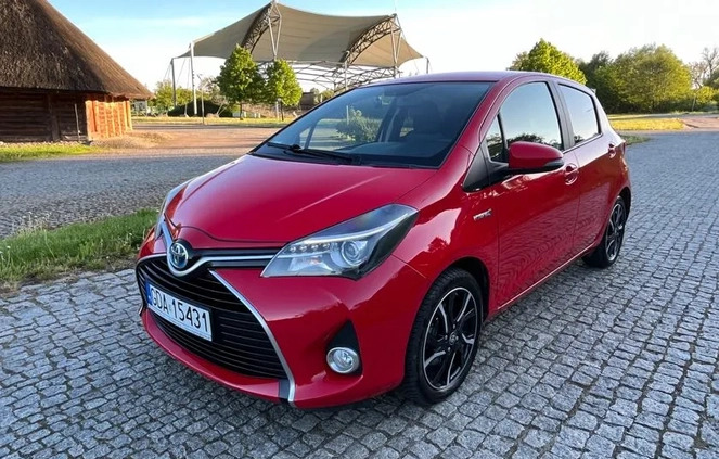 Toyota Yaris cena 49900 przebieg: 94400, rok produkcji 2015 z Nowy Wiśnicz małe 121
